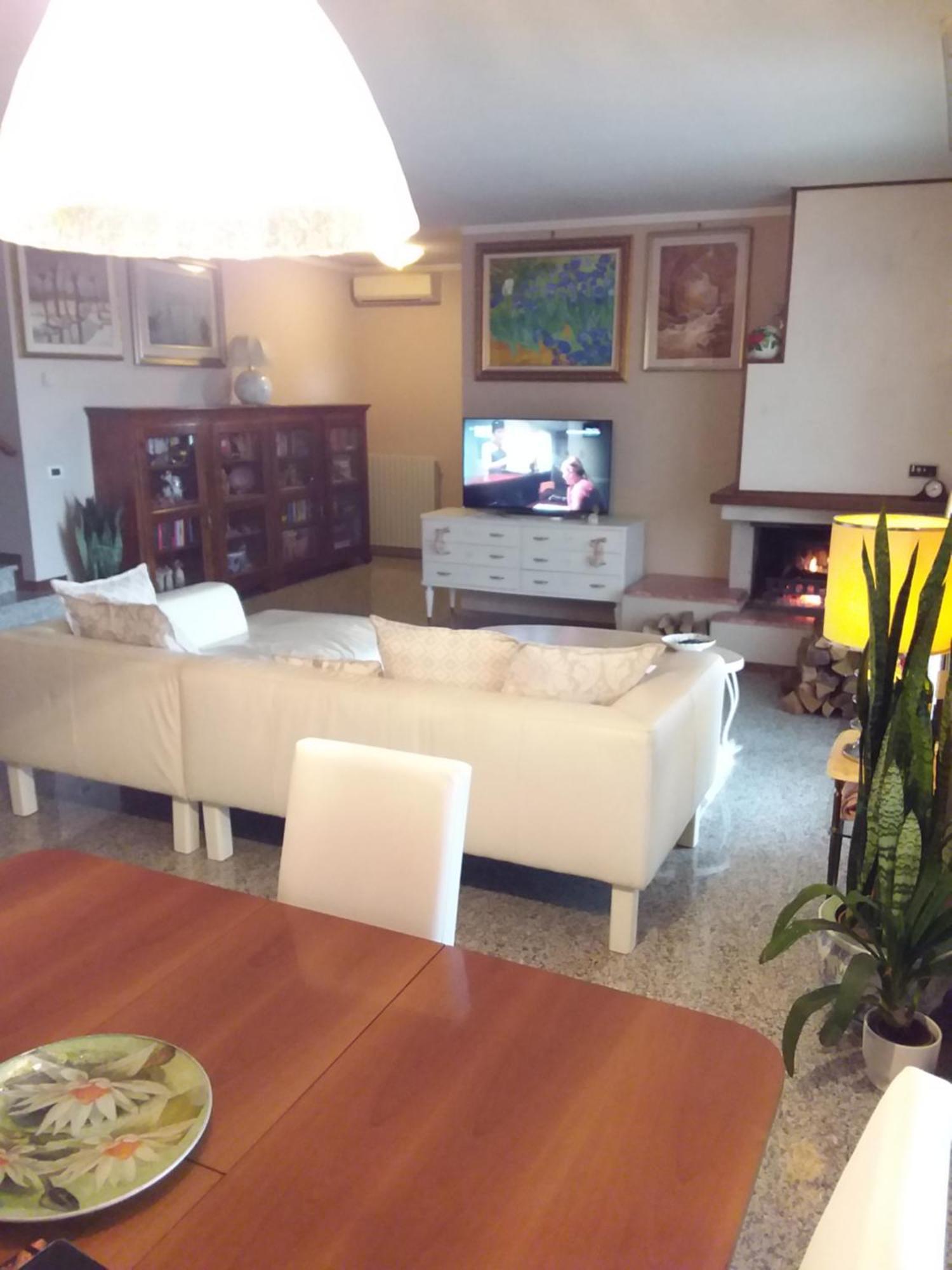 B&B Amy&Julie Badia Polesine Экстерьер фото